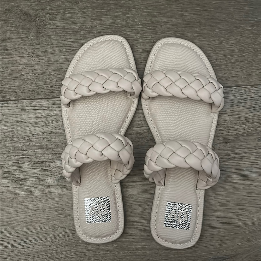 Dolce Vita Sandals